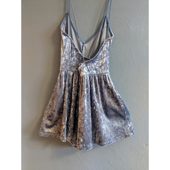 PAC SUN | L.A. Hearts Baby Blue Crushed Velvet Romper - Picture 2 of 3